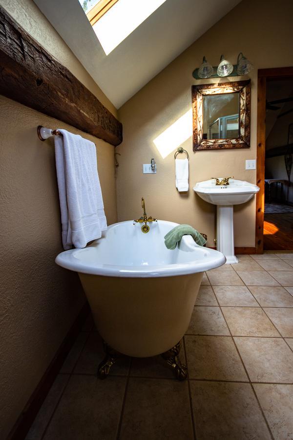 Saint Hubert'S Lodge Marlboro Bagian luar foto
